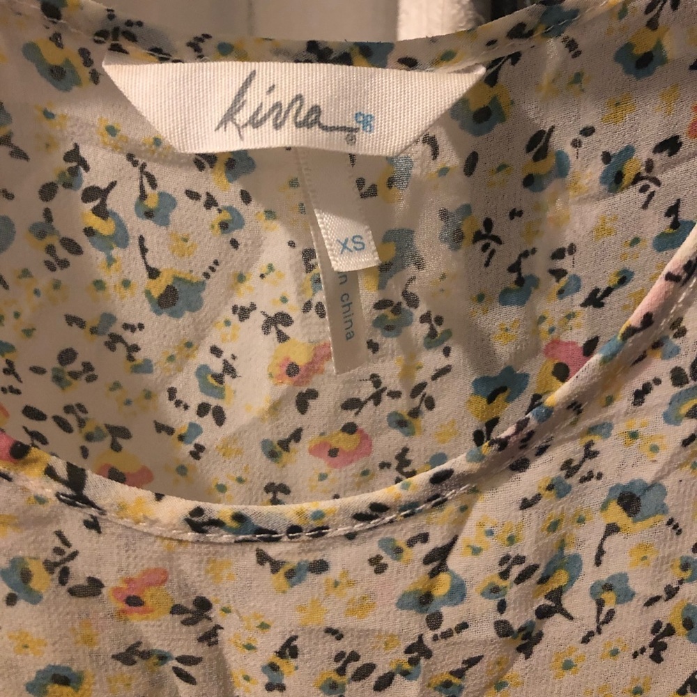 Tank top - Picture 2 of 2